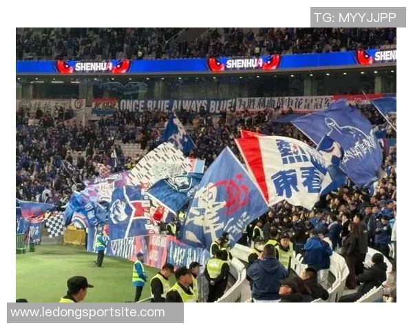 申花主场遭神户胜利船逆袭路易斯错失良机阿苏埃远射击中横梁