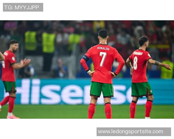 姐姐力挺C罗：批评他去白宫的声音令人失望他为葡萄牙付出二十年